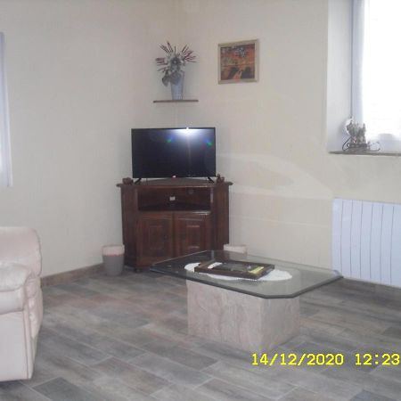 Maison - Chambre d’hôte située au cœur d Asfeld Extérieur photo