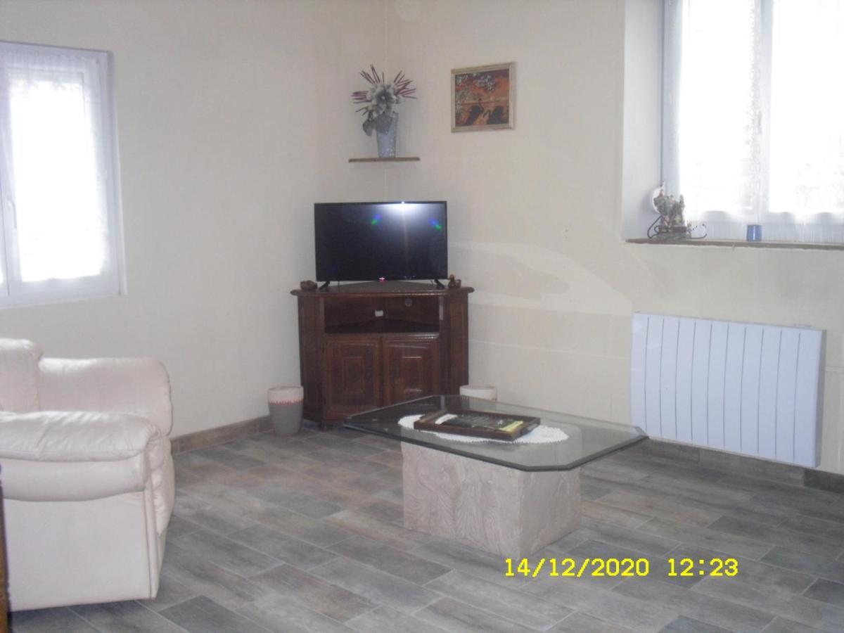 Maison - Chambre d’hôte située au cœur d Asfeld Extérieur photo